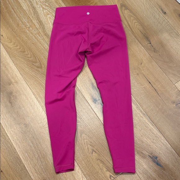 Lululemon Women’s Hot Pink Leggings Size 10 - Picture 2 of 3